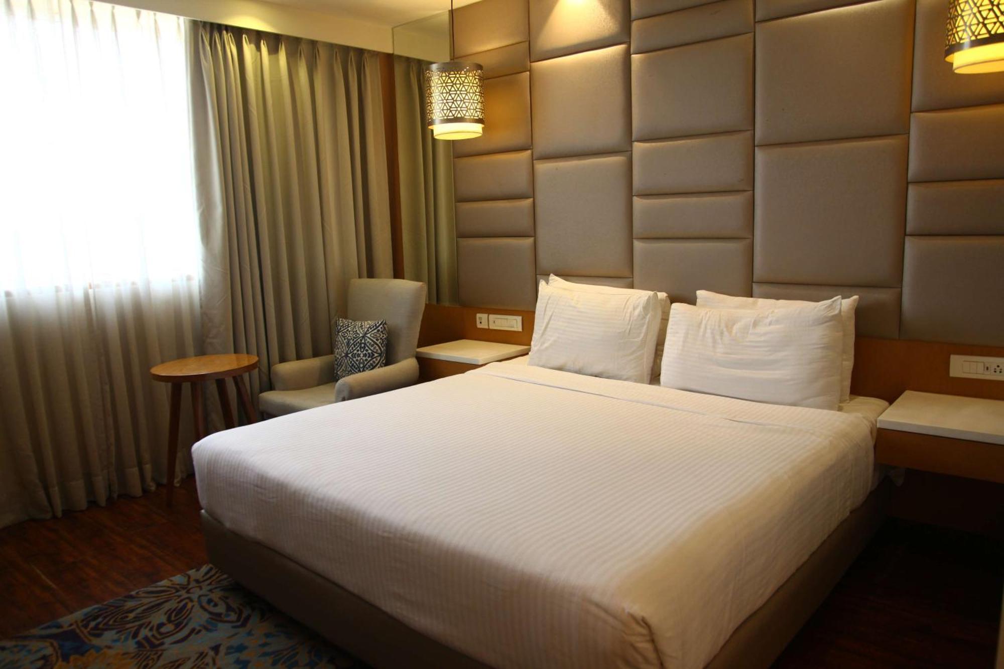 גורגאון The Place Gurugram, A Member Of Radisson Individuals מראה חיצוני תמונה