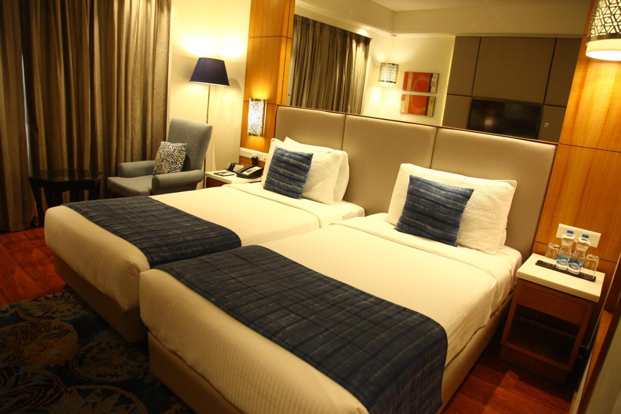 גורגאון The Place Gurugram, A Member Of Radisson Individuals מראה חיצוני תמונה