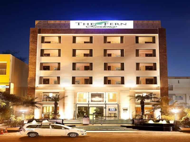 גורגאון The Place Gurugram, A Member Of Radisson Individuals מראה חיצוני תמונה